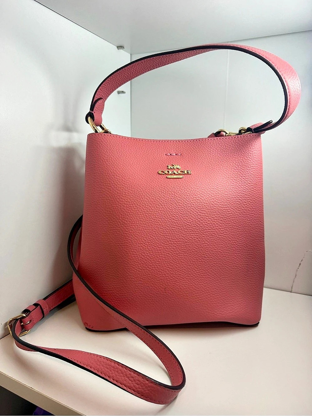 COACH Small Town Bucket Bag Pink Pebble Leather Crossbody 1011